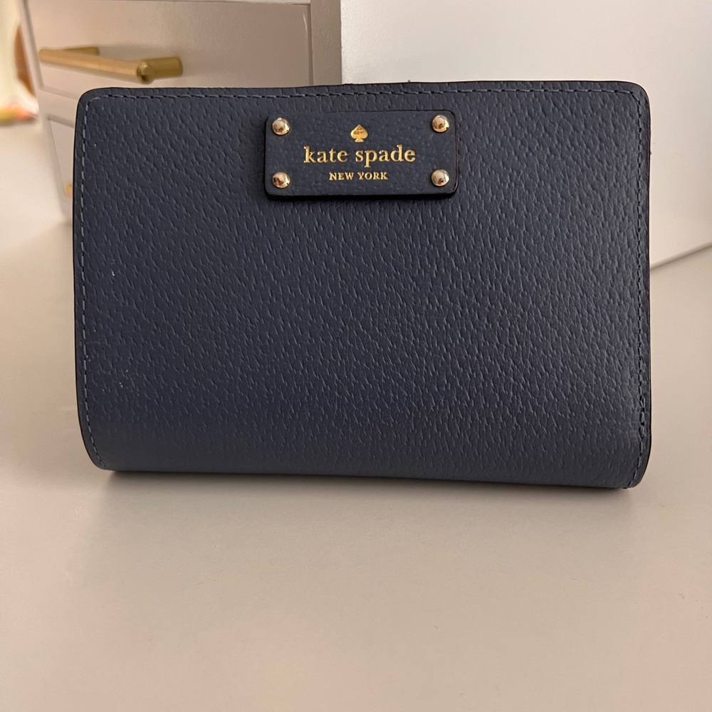 Leather Kate Spade Wallet, color blue with gold hardware